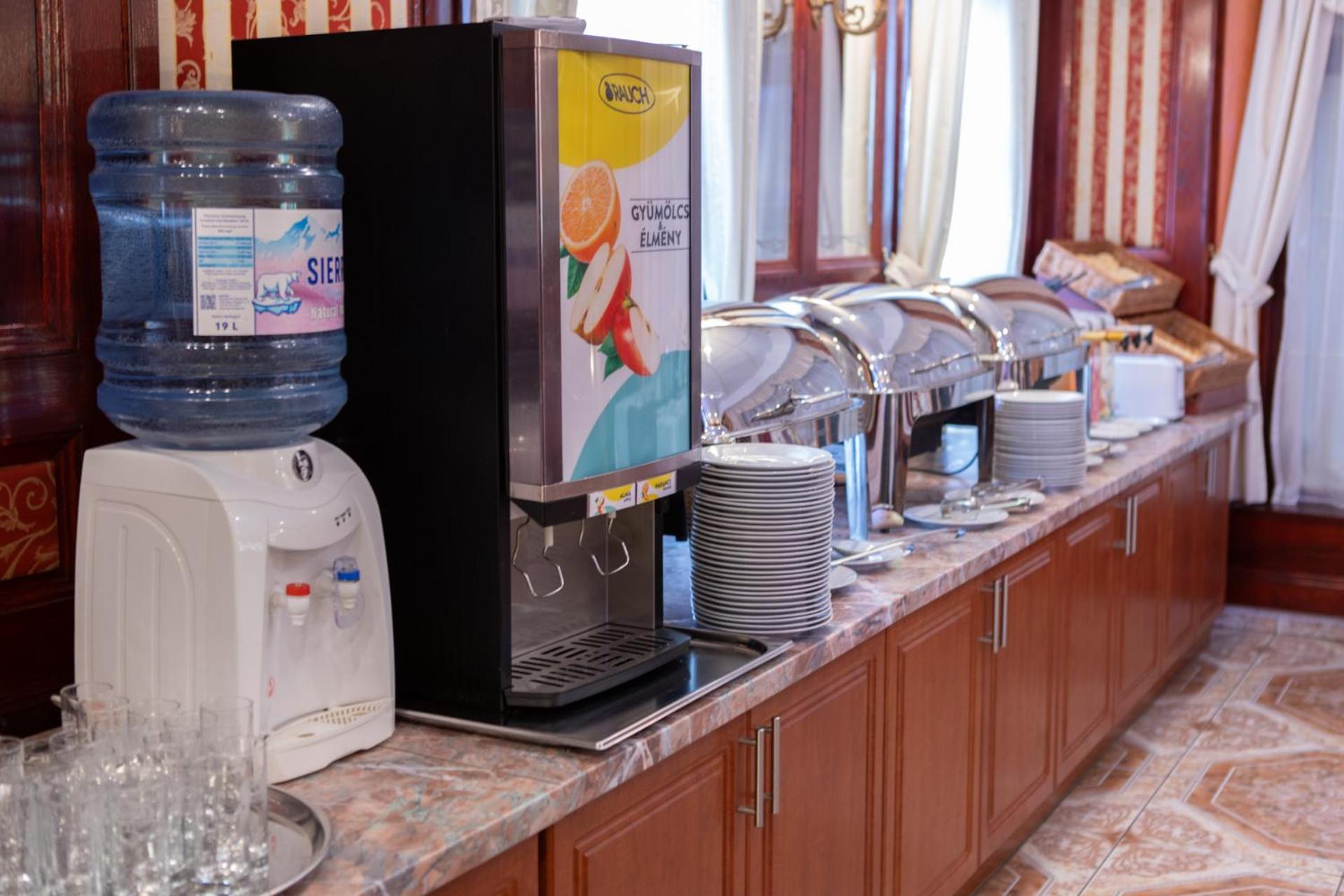 Szinbad Hotel Πετς Εξωτερικό φωτογραφία
