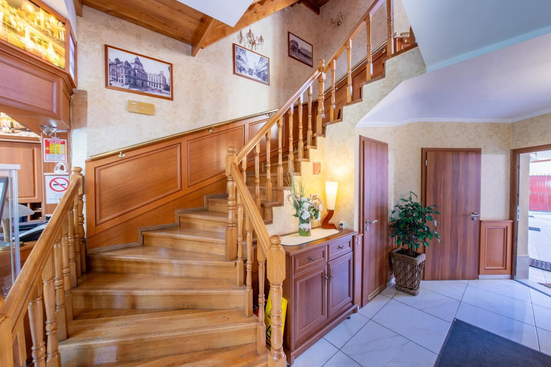 Szinbad Hotel Πετς Εξωτερικό φωτογραφία
