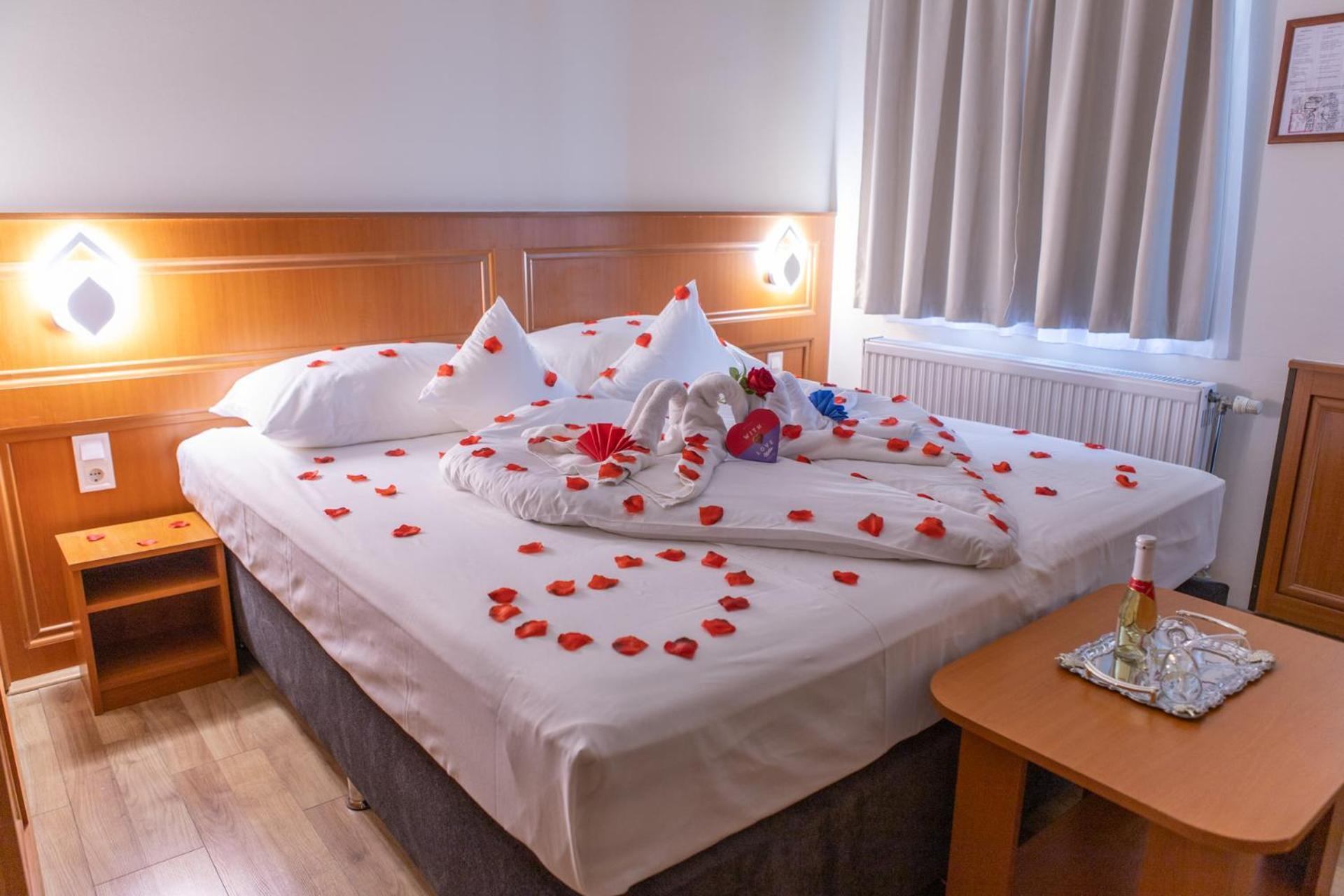 Szinbad Hotel Πετς Εξωτερικό φωτογραφία